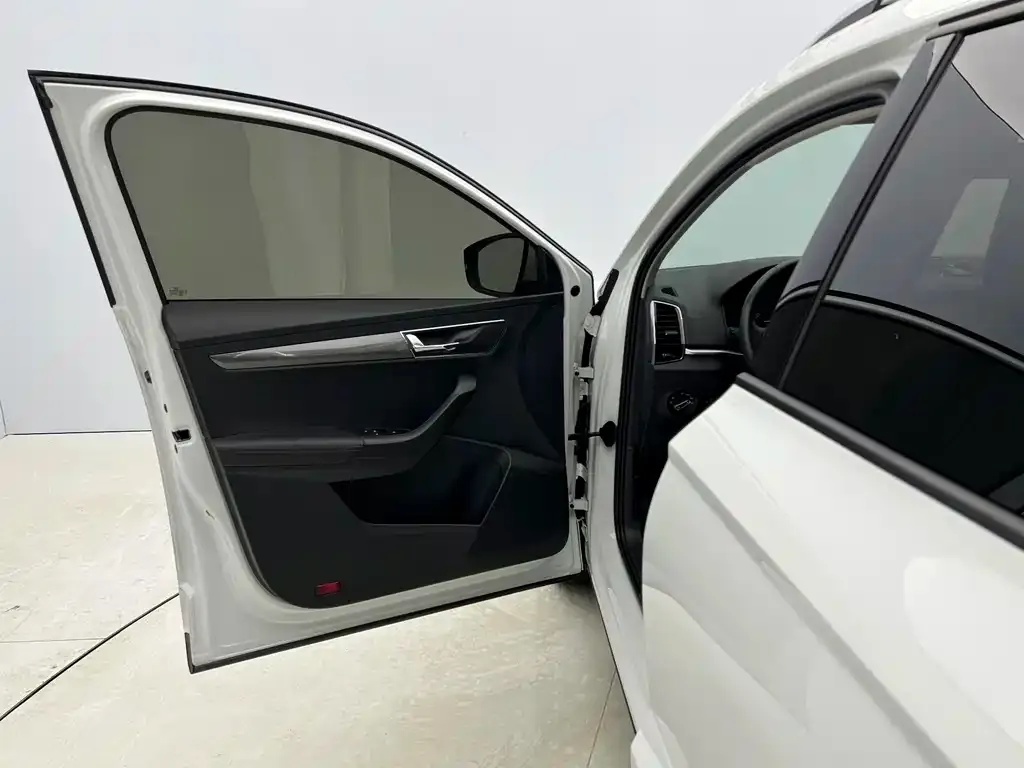 Skoda Karoq — фото 2
