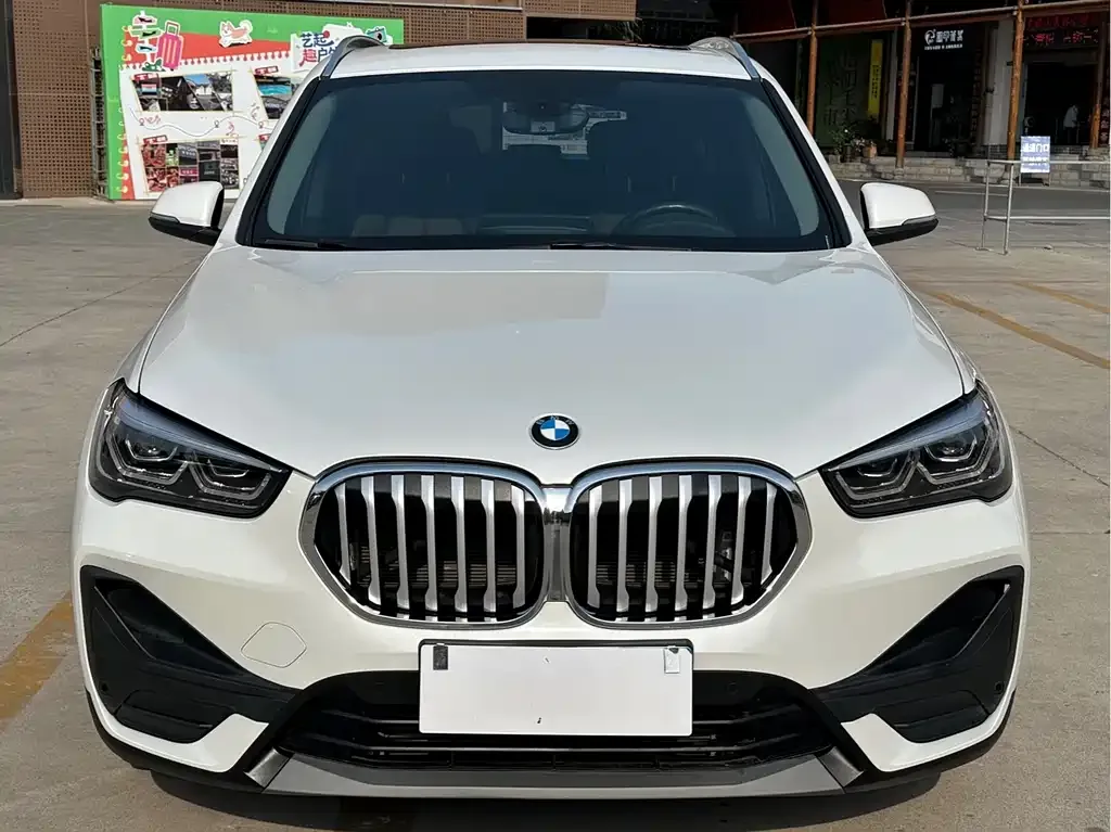 BMW X1 — фото 6