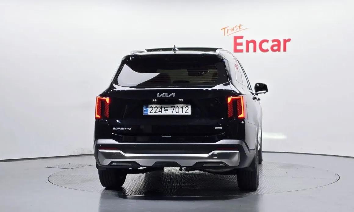 Kia Sorento — фото 3