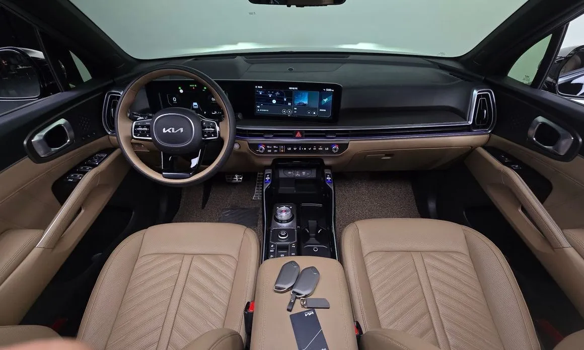 Kia Sorento — фото 6