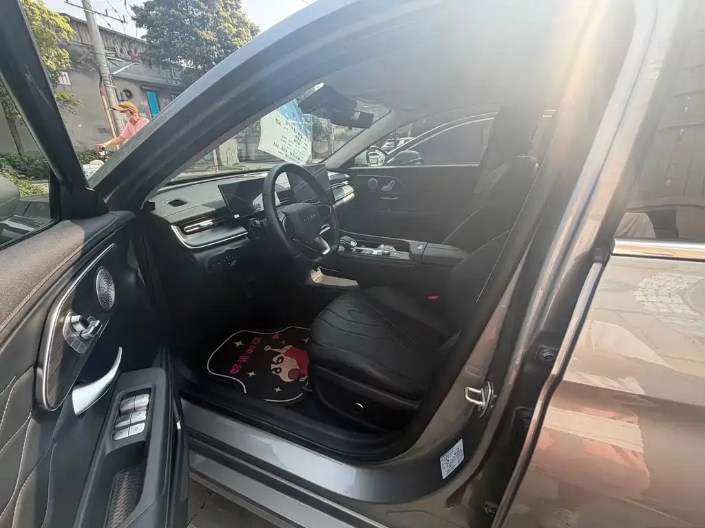 Chery Arrizo 8 PRO — фото 10