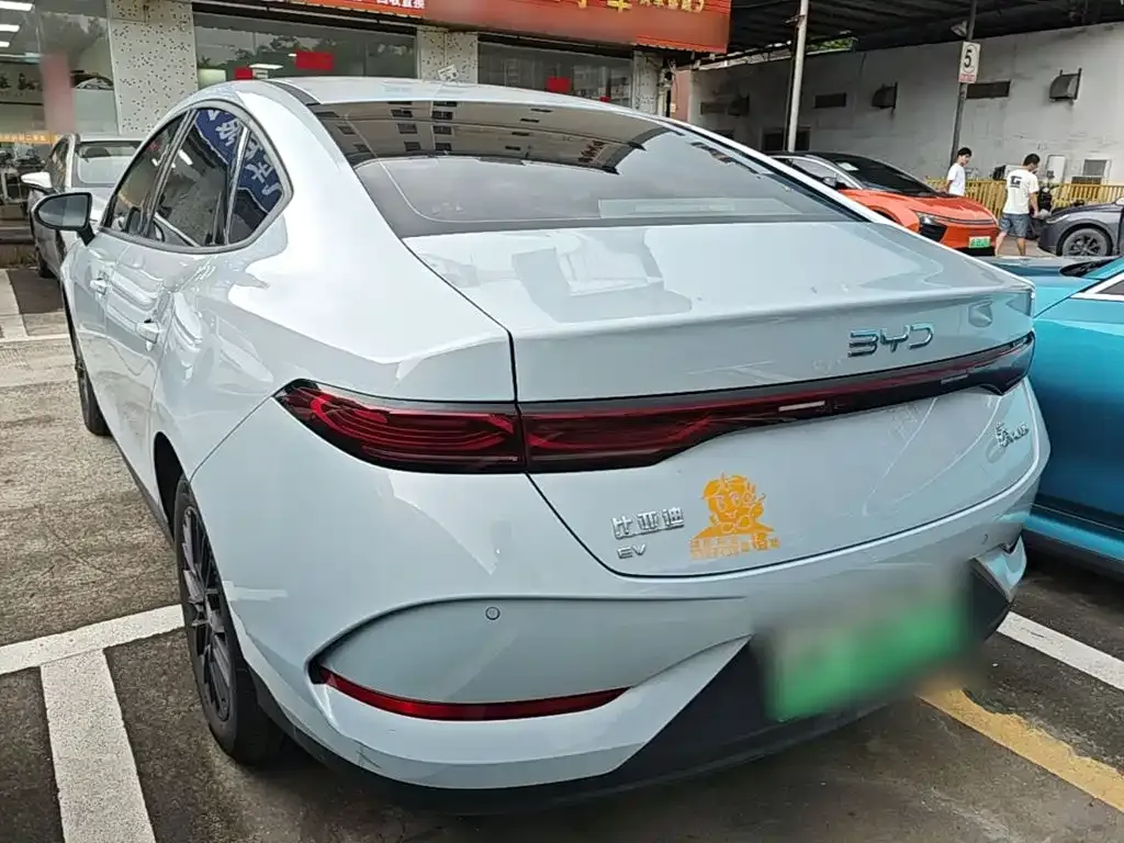 BYD Qin PLUS — фото 4