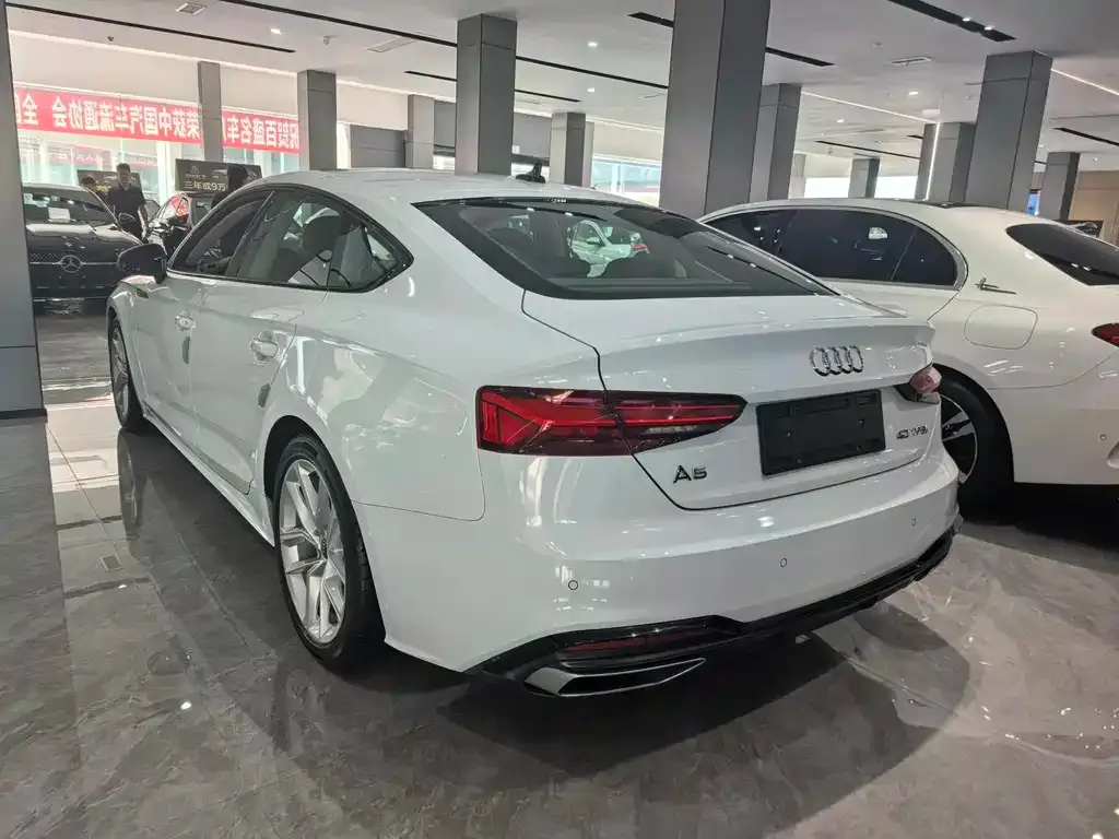 Audi A5 (Import) — фото 3