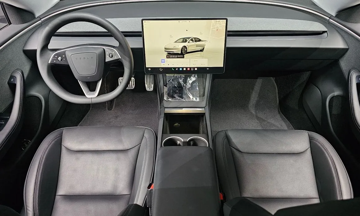 Tesla Model 3 — фото 10