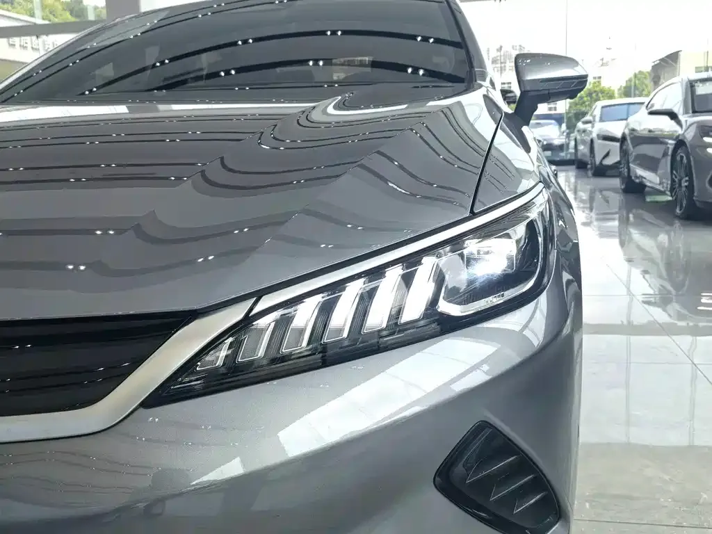 BYD Qin PLUS — фото 4