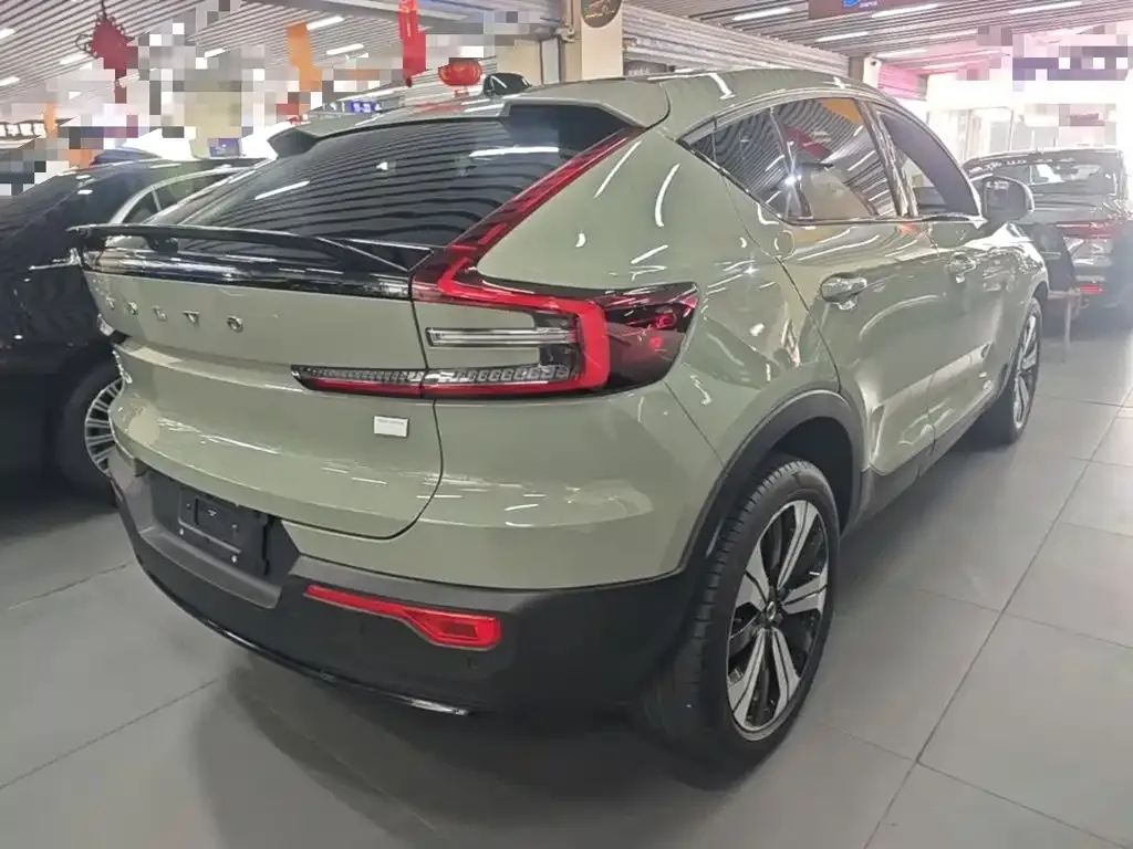 Volvo C40 — фото 2