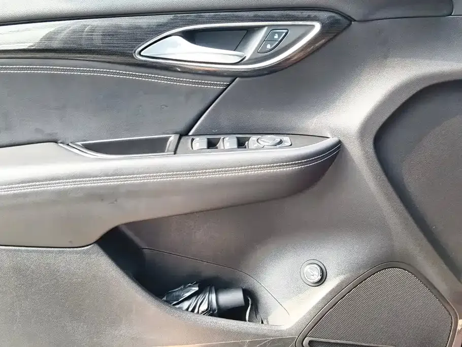Buick Envision Plus — фото 10