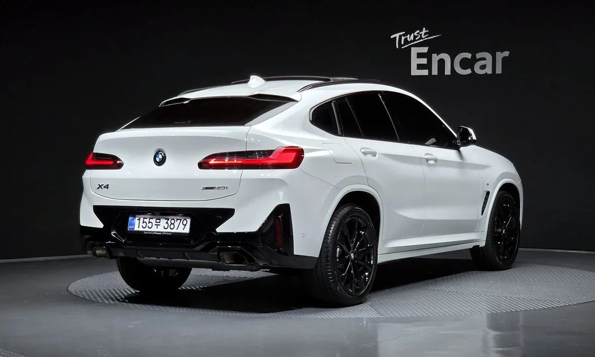 BMW X4 — фото 4