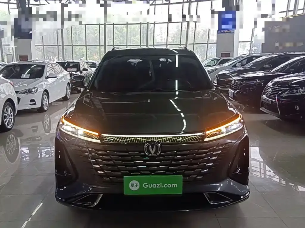 Changan CS75PLUS — фото 10