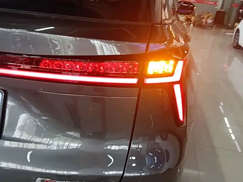 Changan CS75PLUS — фото 2