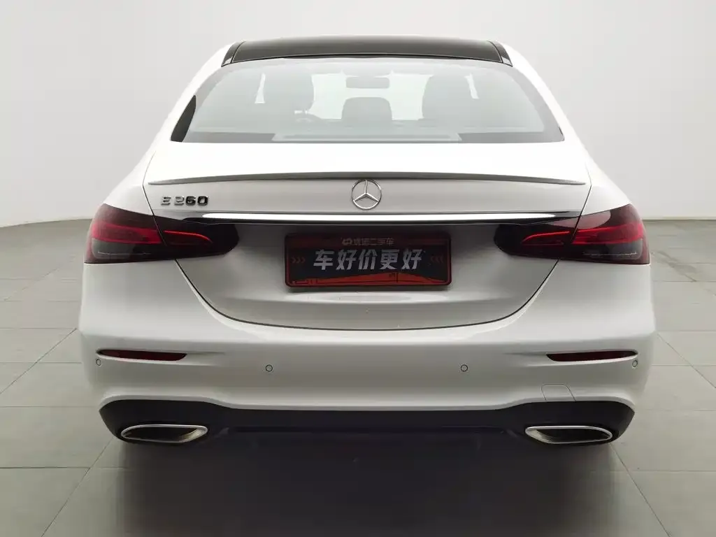 Mercedes-Benz E-Class (Import) — фото 3