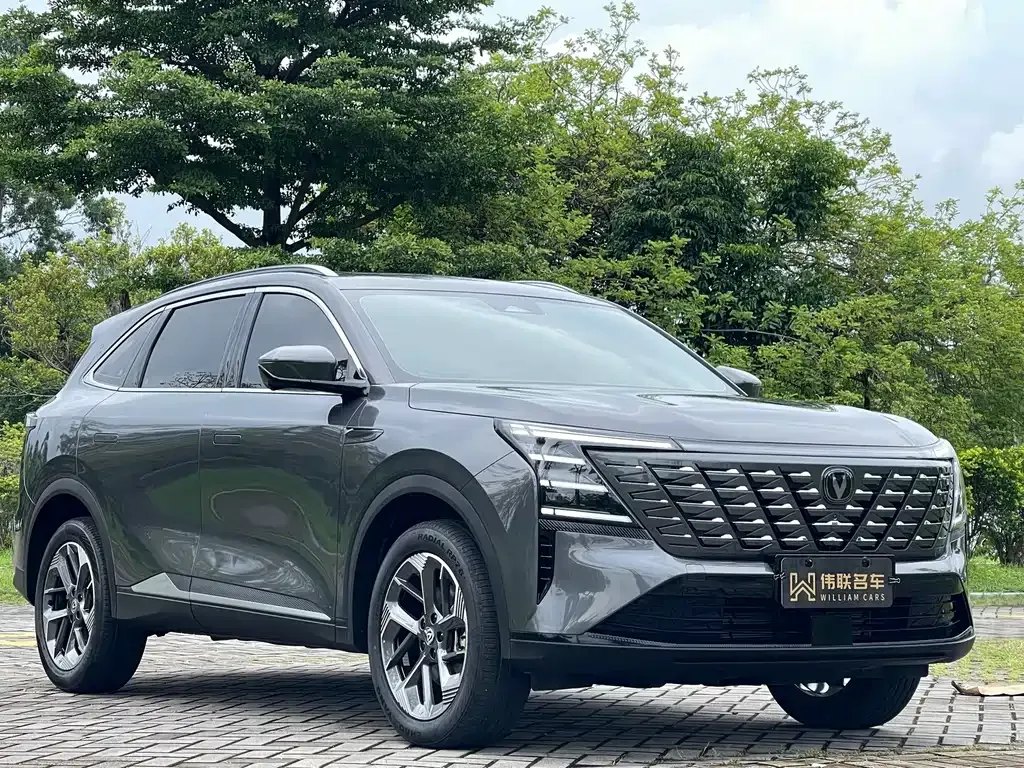 Changan CS75PLUS — фото 8