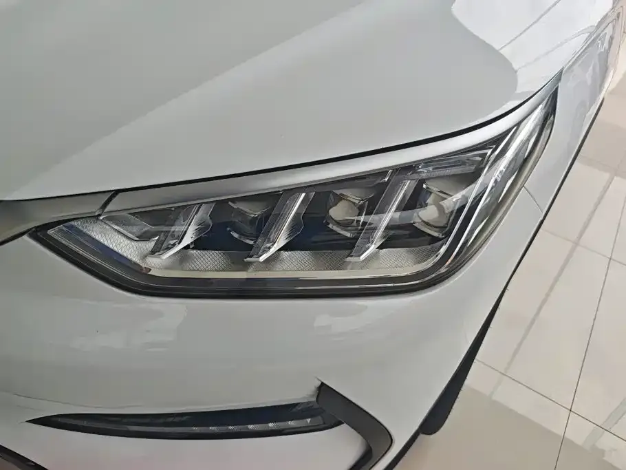 BYD PLUS New Energy — фото 10