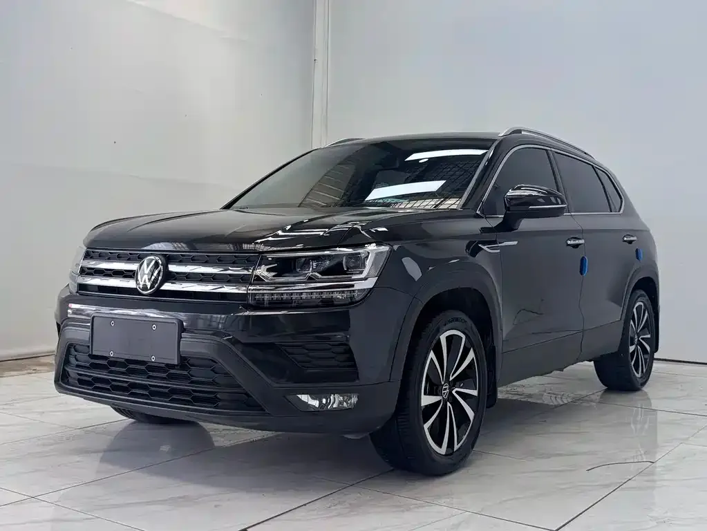 Volkswagen Tharu — фото 1