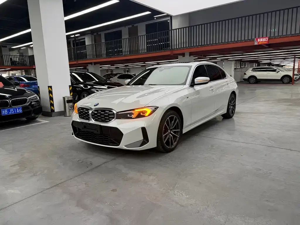 BMW 3 Series — фото 1