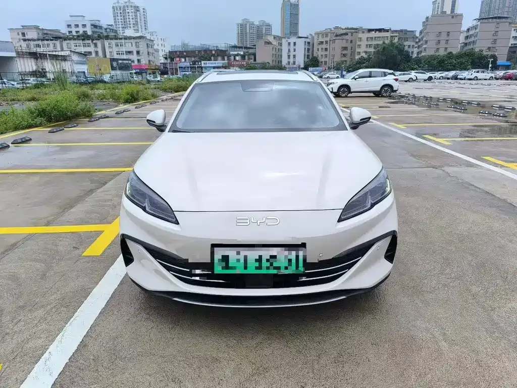 BYD Seal 06 DM-i Touring Edition — фото 1