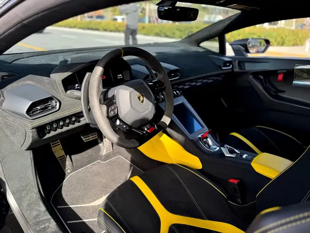 Lamborghini Huracan — фото 4