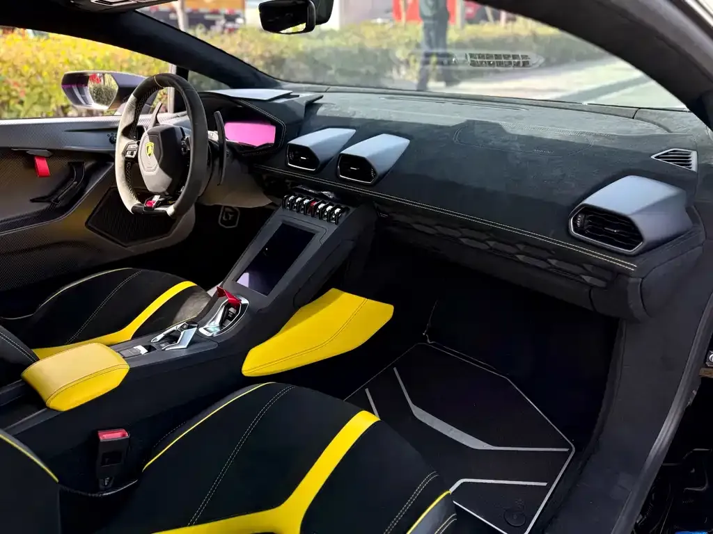 Lamborghini Huracan — фото 6