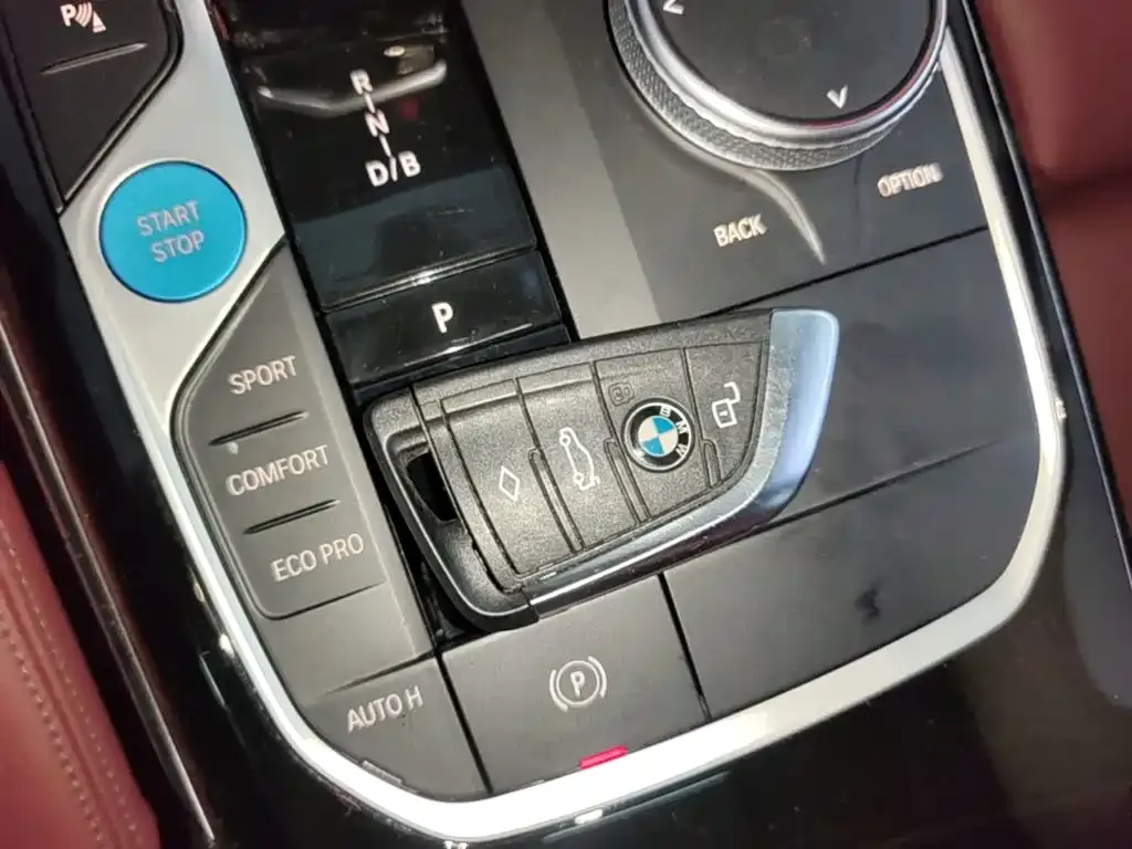 BMW i3 — фото 5