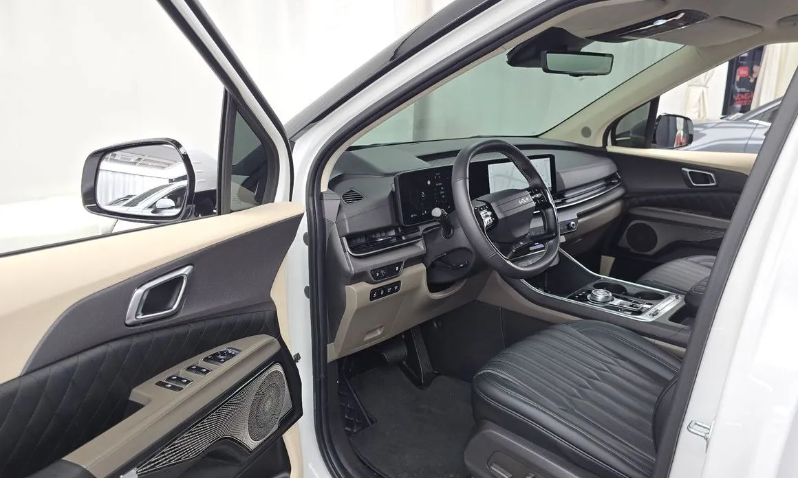 Kia Carnival — фото 2
