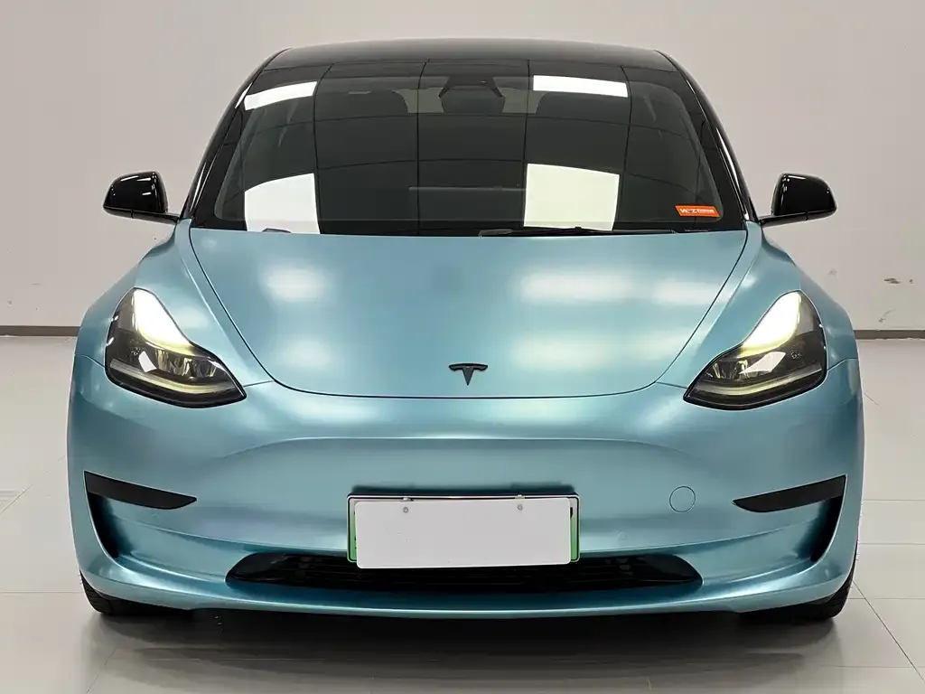 Tesla Model 3 — фото 3