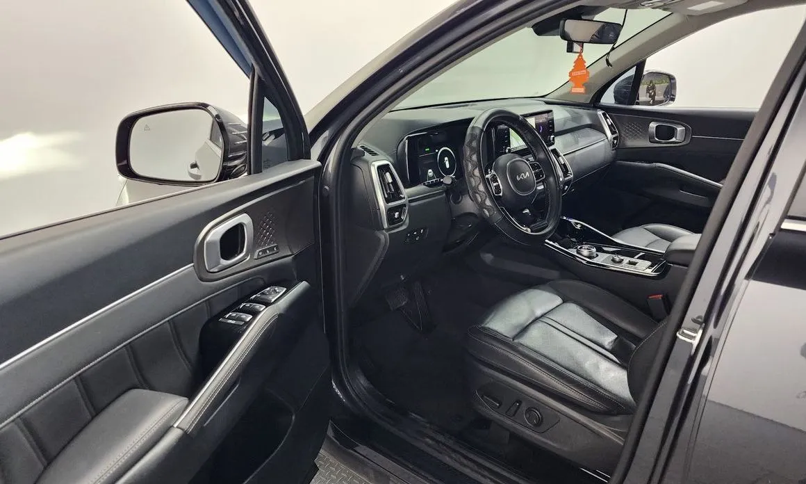 Kia Sorento — фото 4
