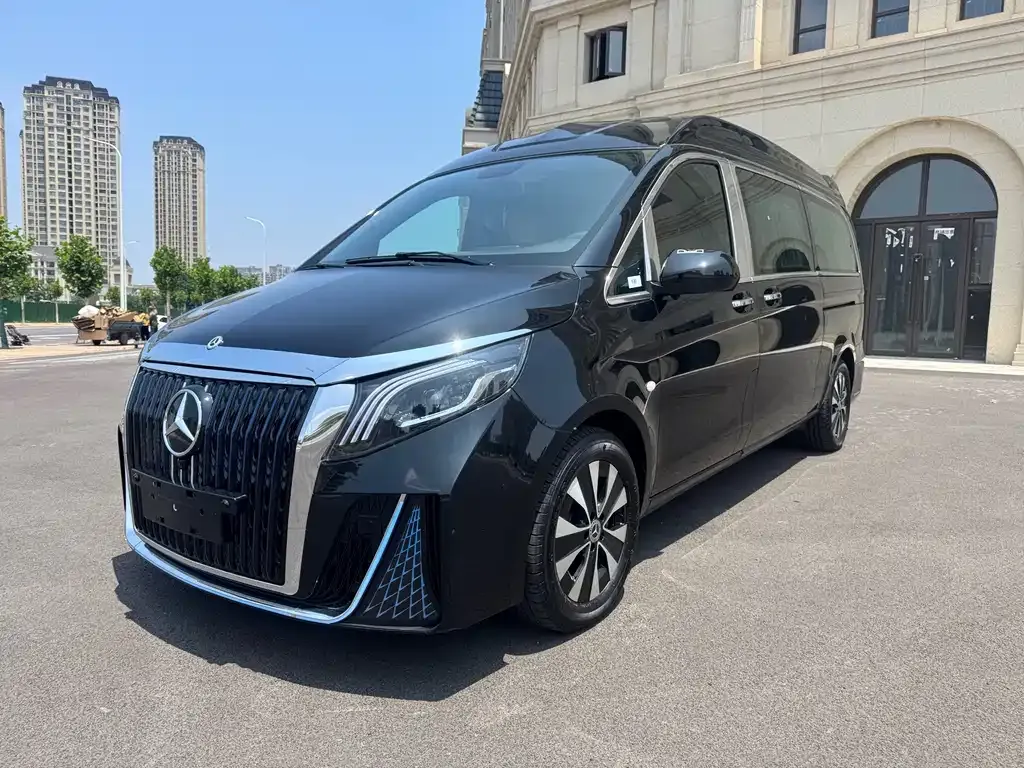 Mercedes-Benz Vito — фото 1