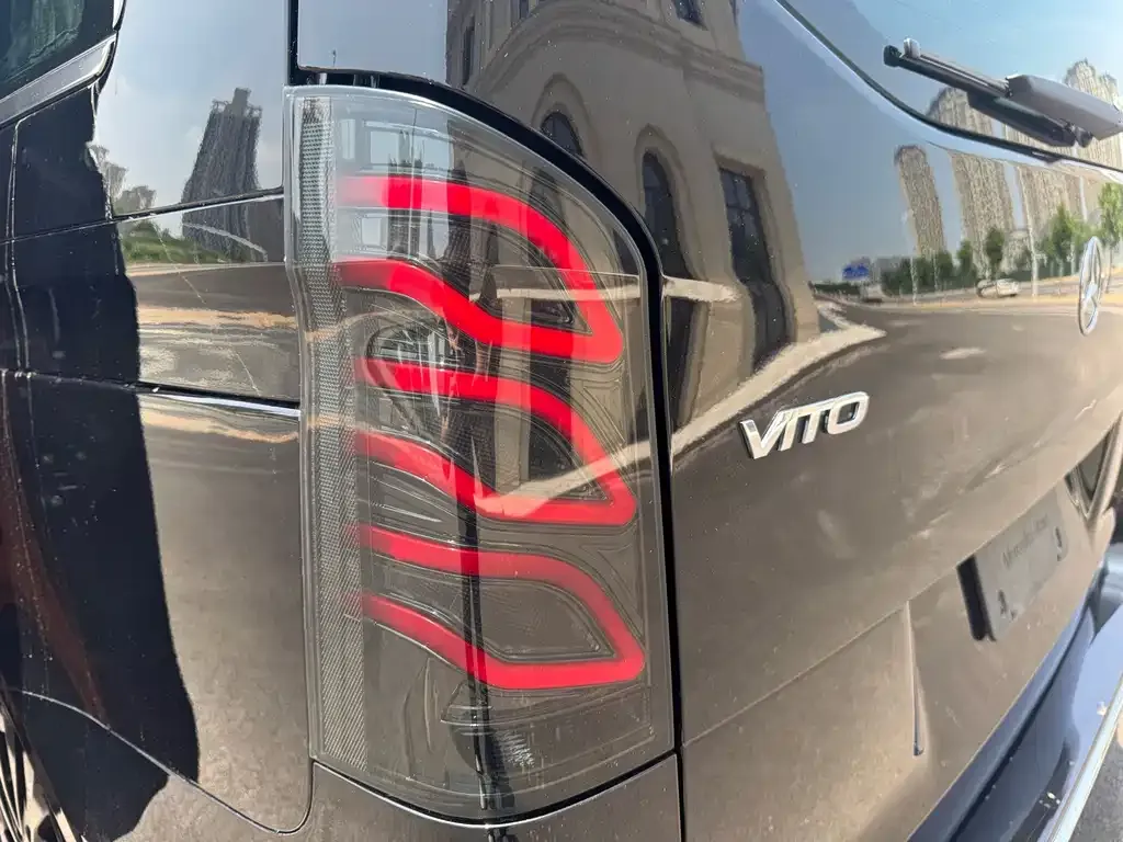Mercedes-Benz Vito — фото 2