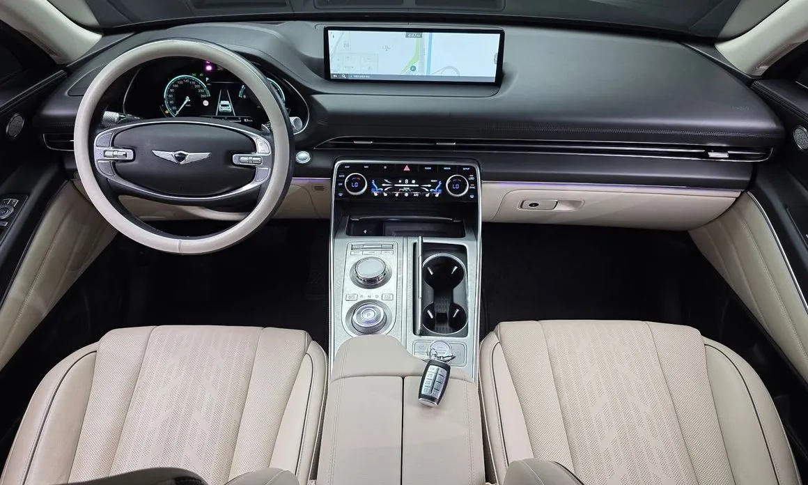 Genesis GV80 — фото 10
