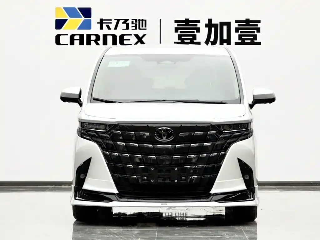 Toyota Alphard — фото 7