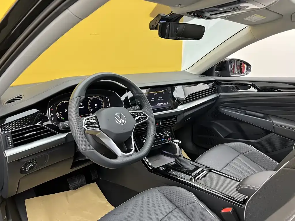 Volkswagen Passat — фото 4