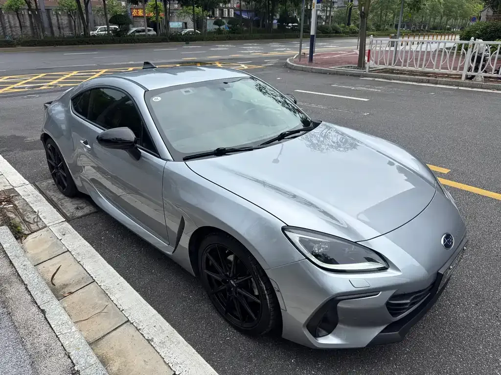 Subaru BRZ — фото 8