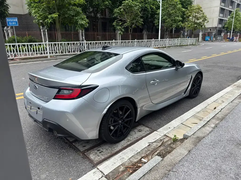 Subaru BRZ — фото 6