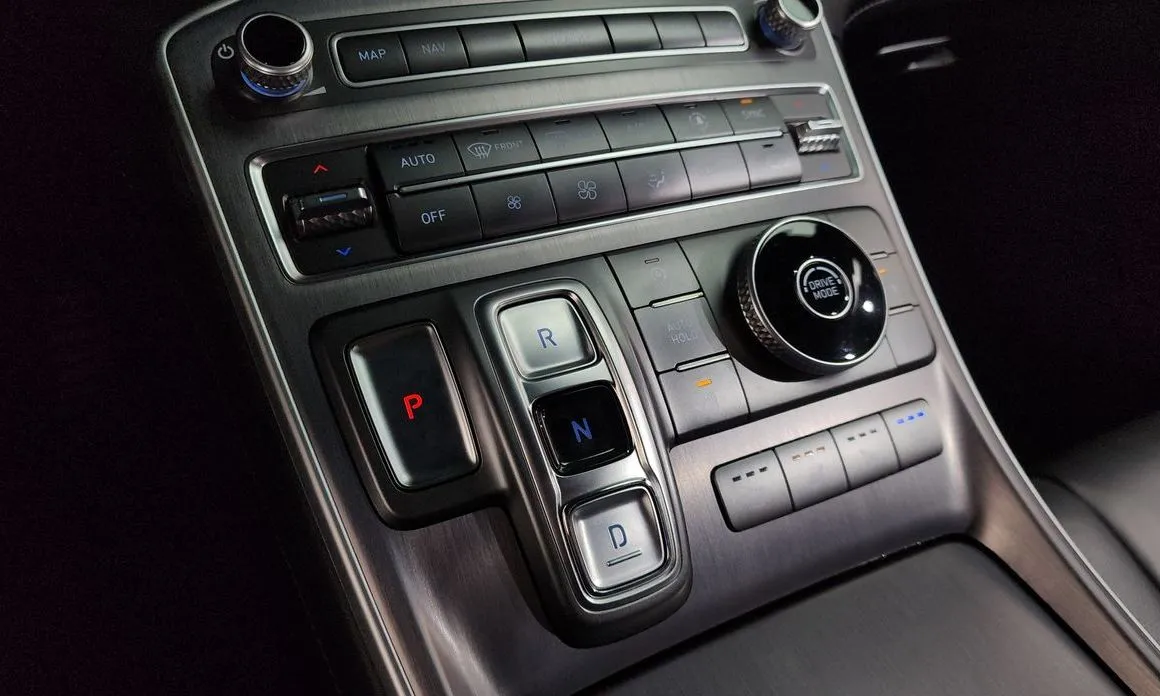 Hyundai Santafe — фото 9