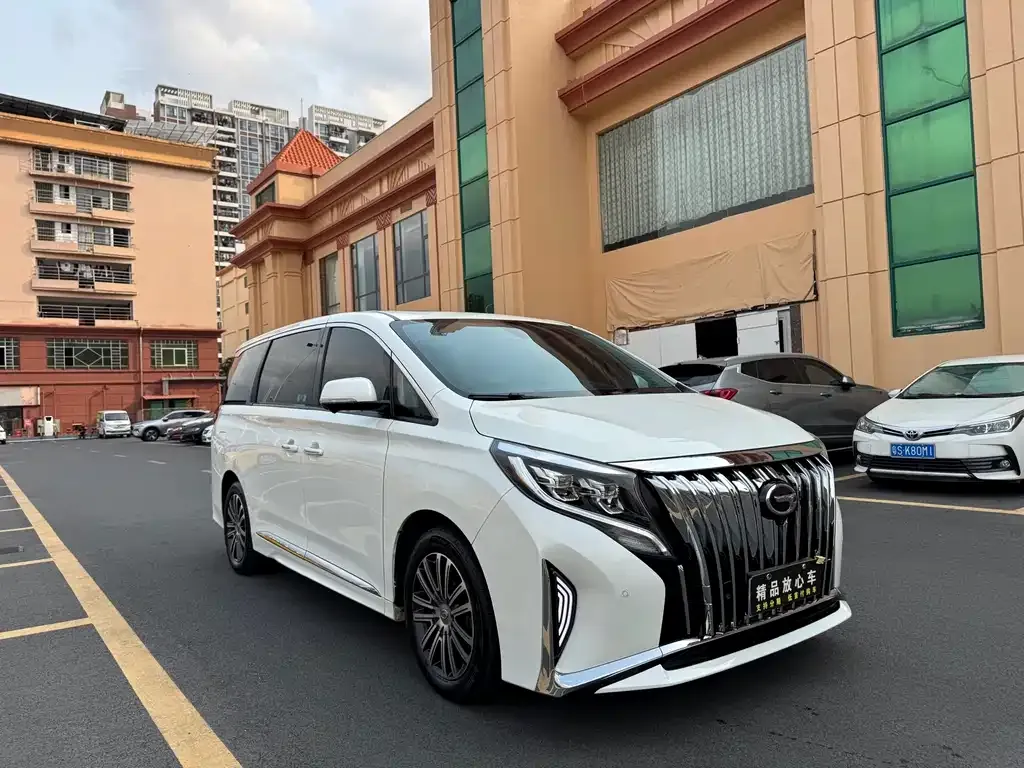 GAC Motor Trumpchi M8 — фото 10