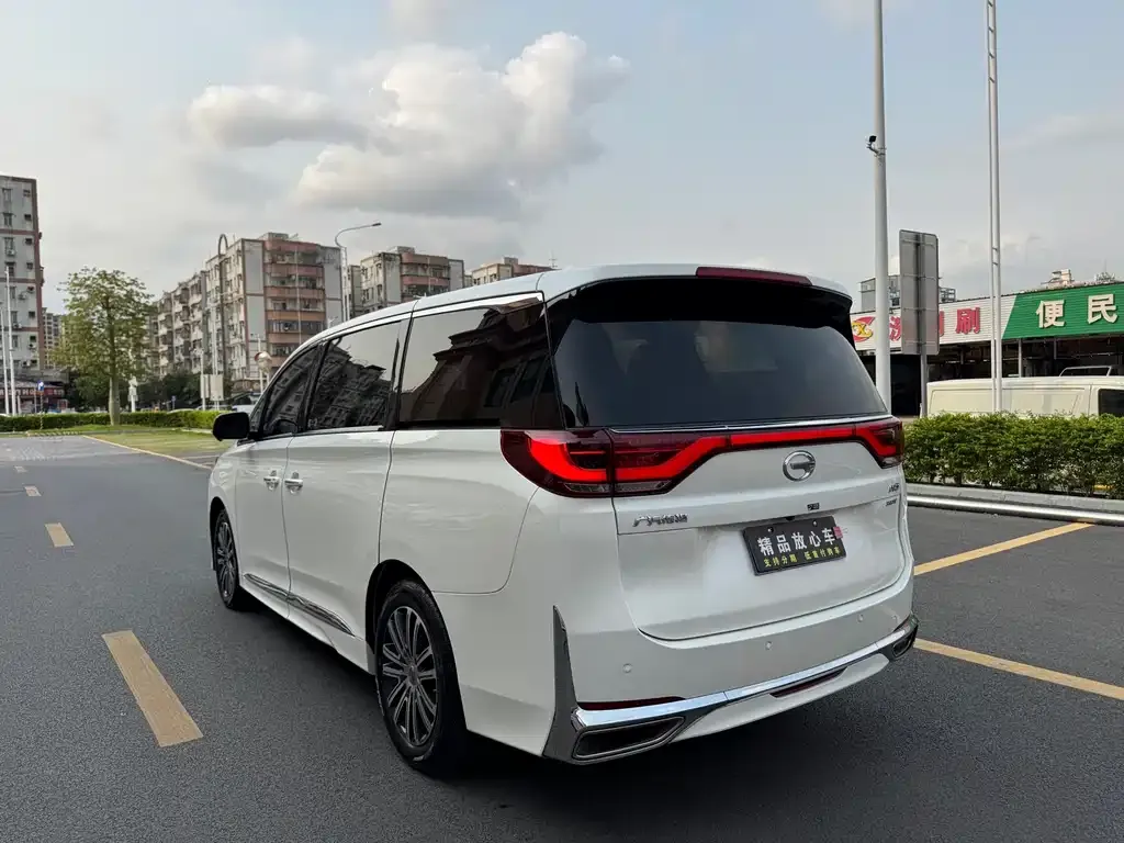 GAC Motor Trumpchi M8 — фото 3