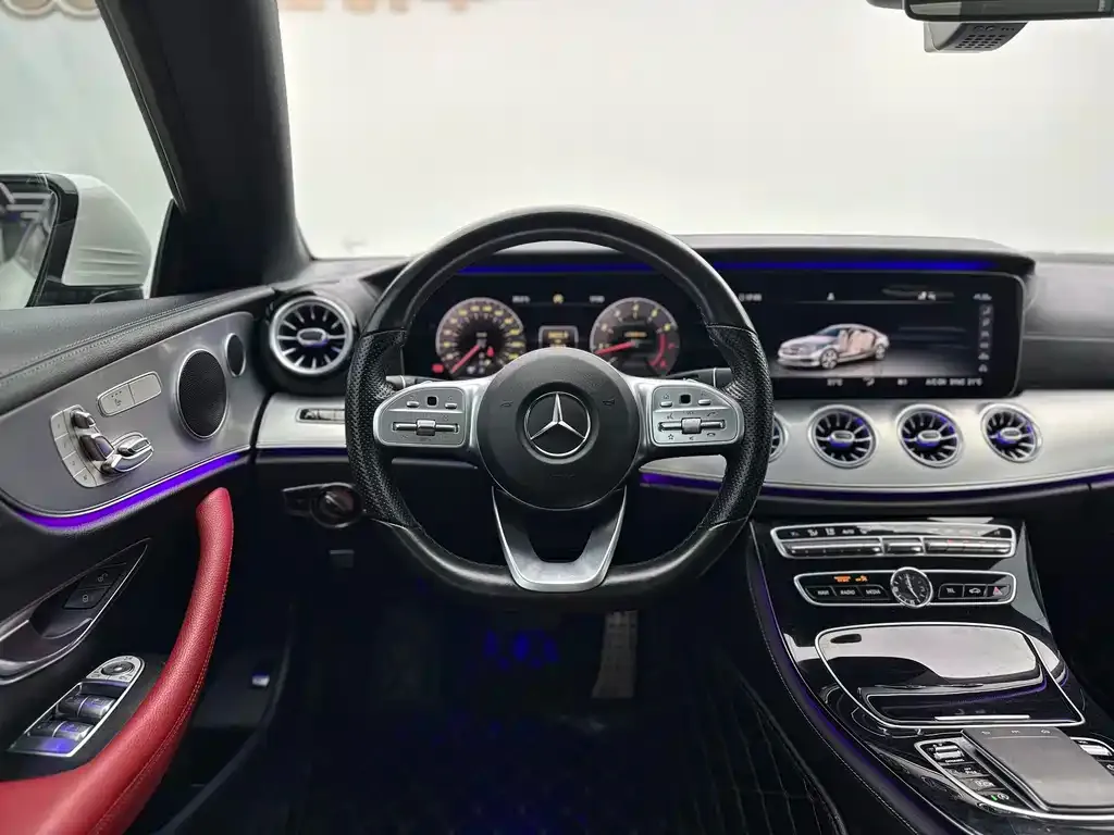 Mercedes-Benz E-Class (Import) — фото 8
