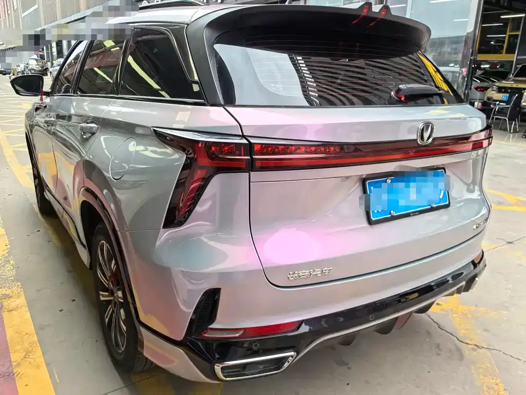 Changan CS75PLUS — фото 3