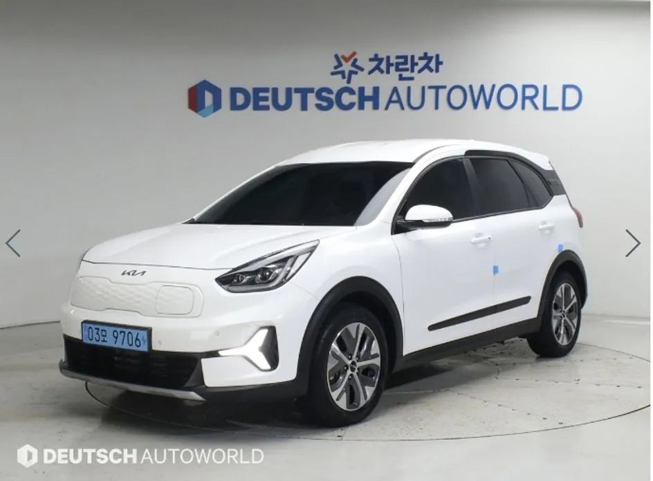 Kia Niro — фото 1