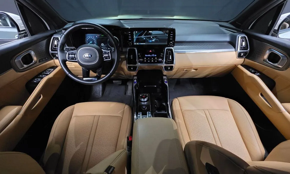 Kia Sorento — фото 6