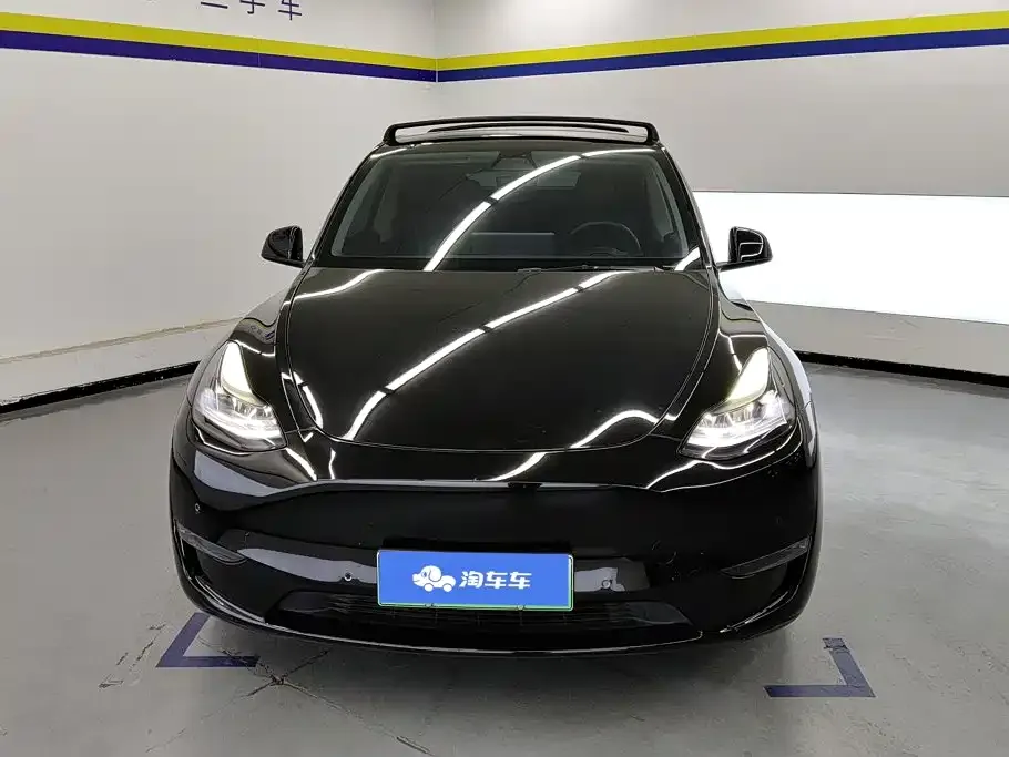 Tesla Model Y — фото 8
