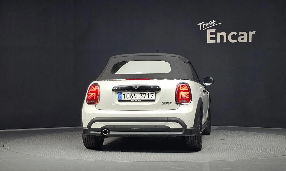 Mini Cooper Convertible — фото 4