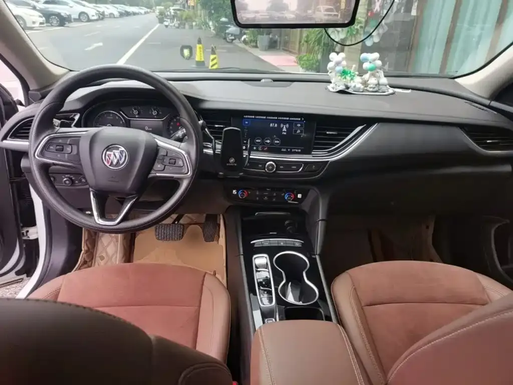 Buick Regal — фото 5