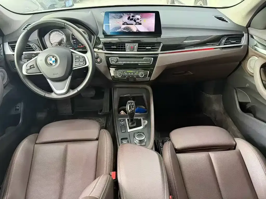 BMW X1 — фото 2