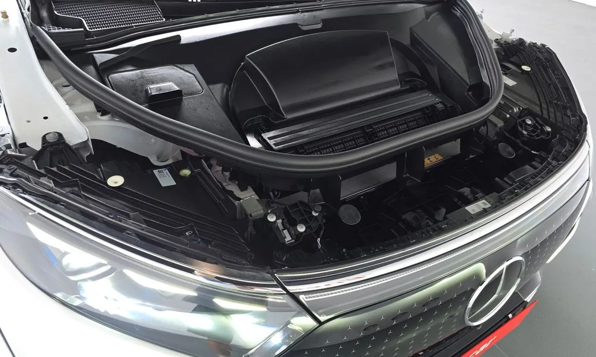 Mercedes-Benz EQS — фото 10