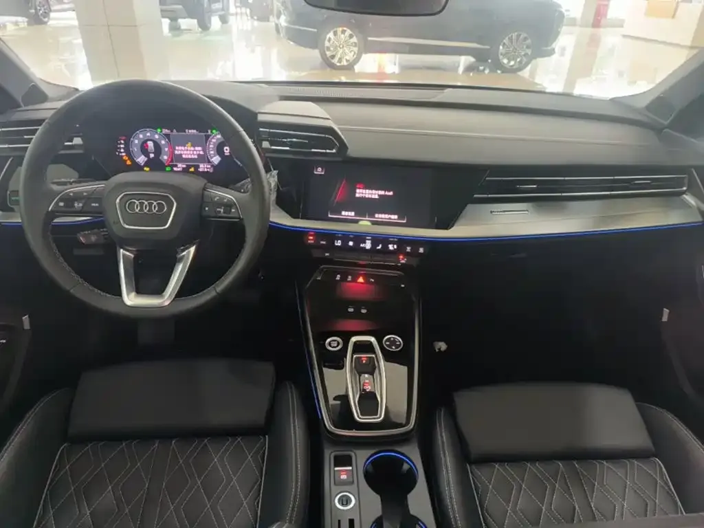 Audi A3 — фото 3