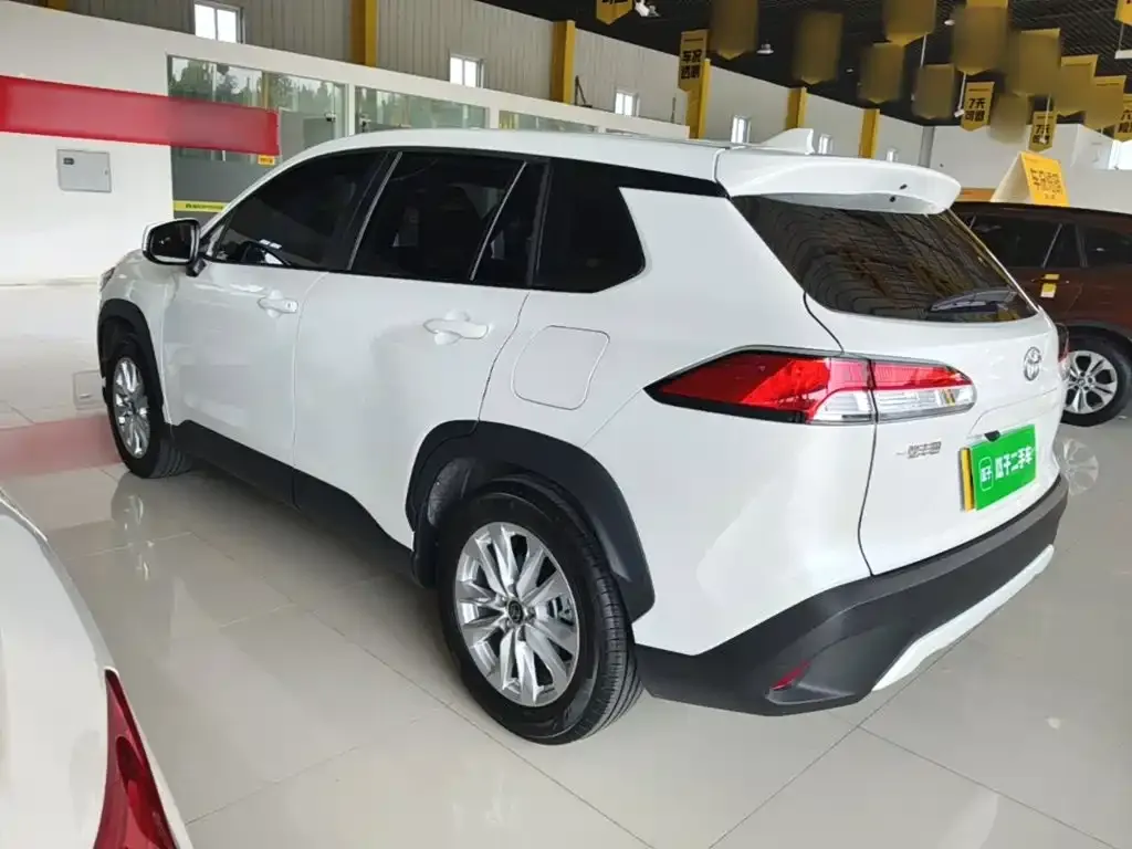 Toyota Corolla Cross — фото 3
