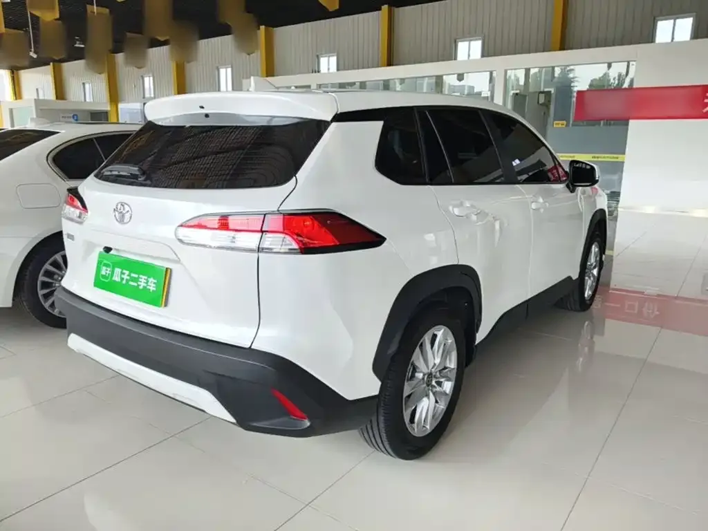 Toyota Corolla Cross — фото 2