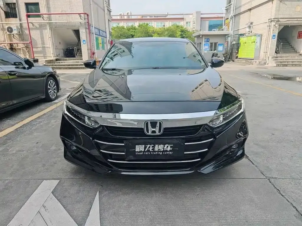 Honda Accord — фото 2