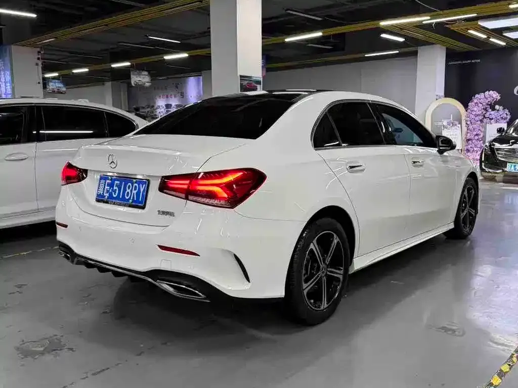 Mercedes-Benz A-Class — фото 4